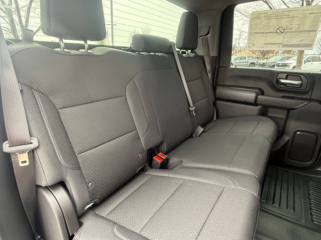 2026 Chevrolet Silverado 3500 HD WT DRW