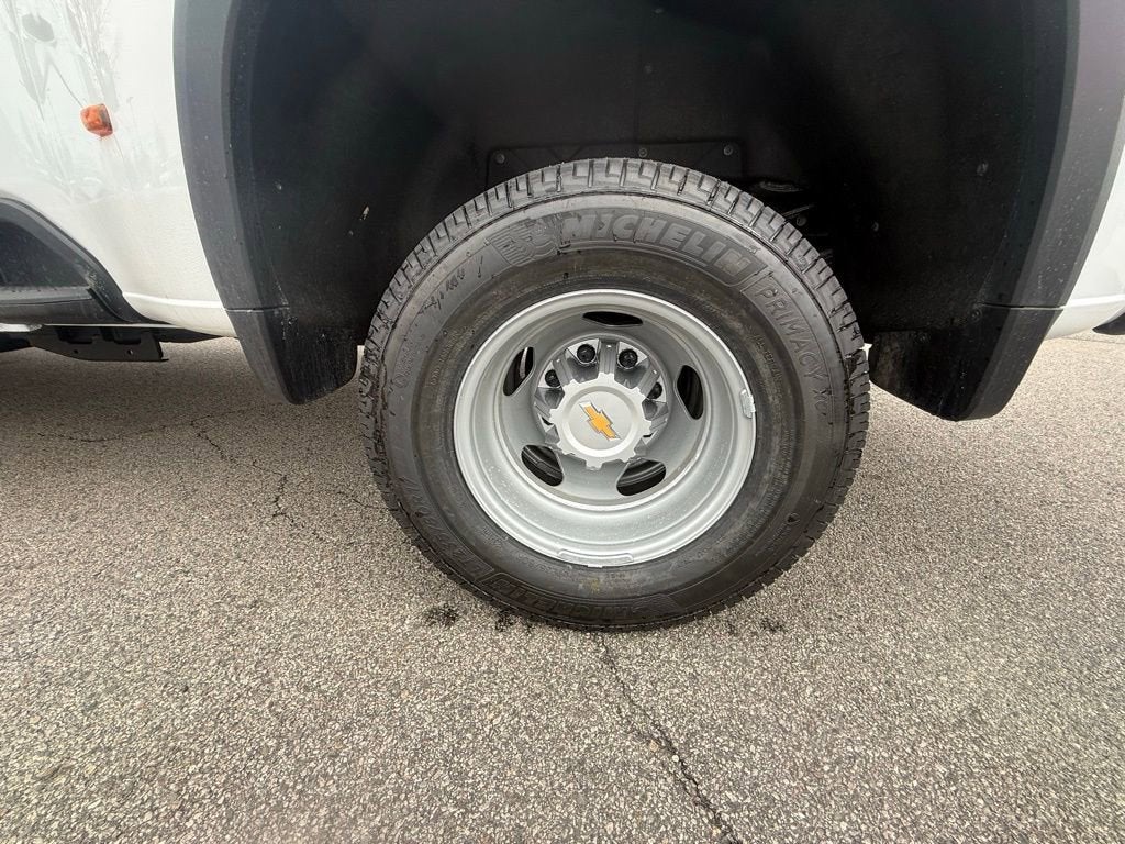 2026 Chevrolet Silverado 3500 HD WT DRW