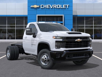 2025 Chevrolet Silverado 3500 HD Chassis Cab Work Truck