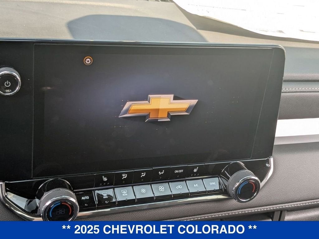 2025 Chevrolet Colorado WT/LT