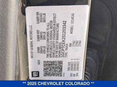 2025 Chevrolet Colorado WT/LT