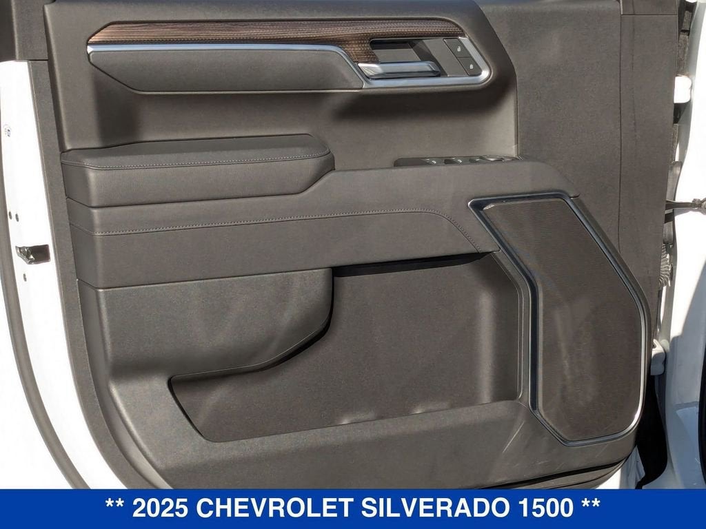 2025 Chevrolet Silverado 1500 LT