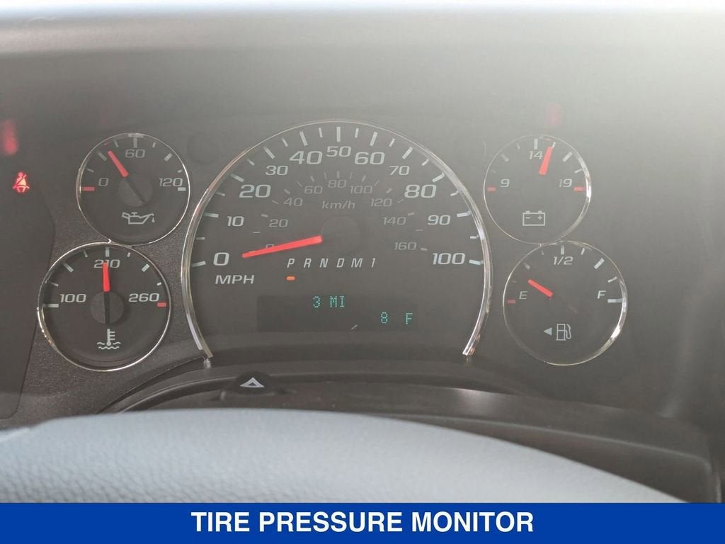 2025 Chevrolet Express Cargo 3500 WT