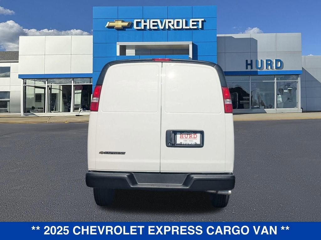 2025 Chevrolet Express Cargo 3500 WT