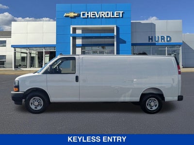 2025 Chevrolet Express Cargo 3500 WT