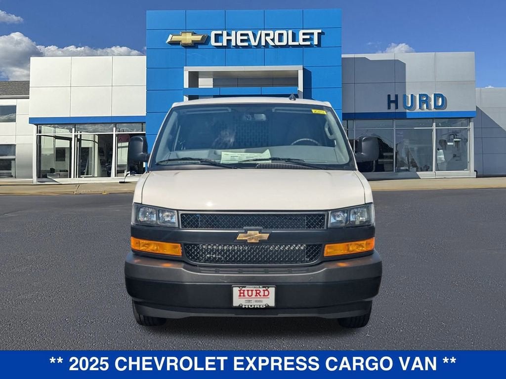 2025 Chevrolet Express Cargo 3500 WT