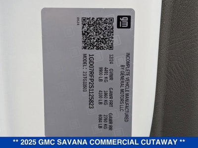 2025 GMC Savana Cutaway 3500 1WT