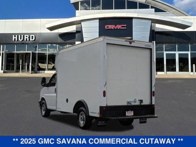 2025 GMC Savana Cutaway 3500 1WT
