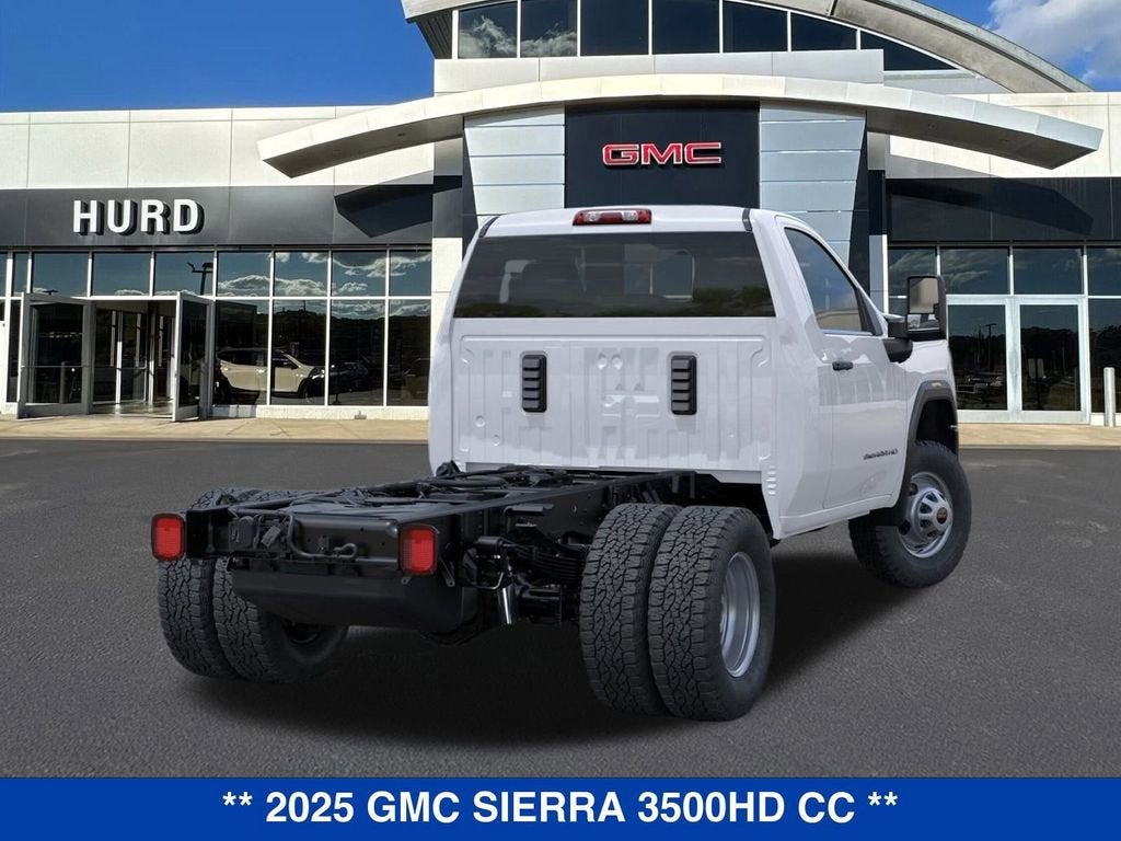 2025 GMC Sierra 3500 HD Chassis Cab Pro