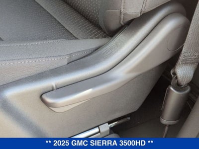 2025 GMC Sierra 3500 HD Pro