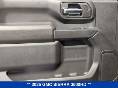 2025 GMC Sierra 3500 HD Pro