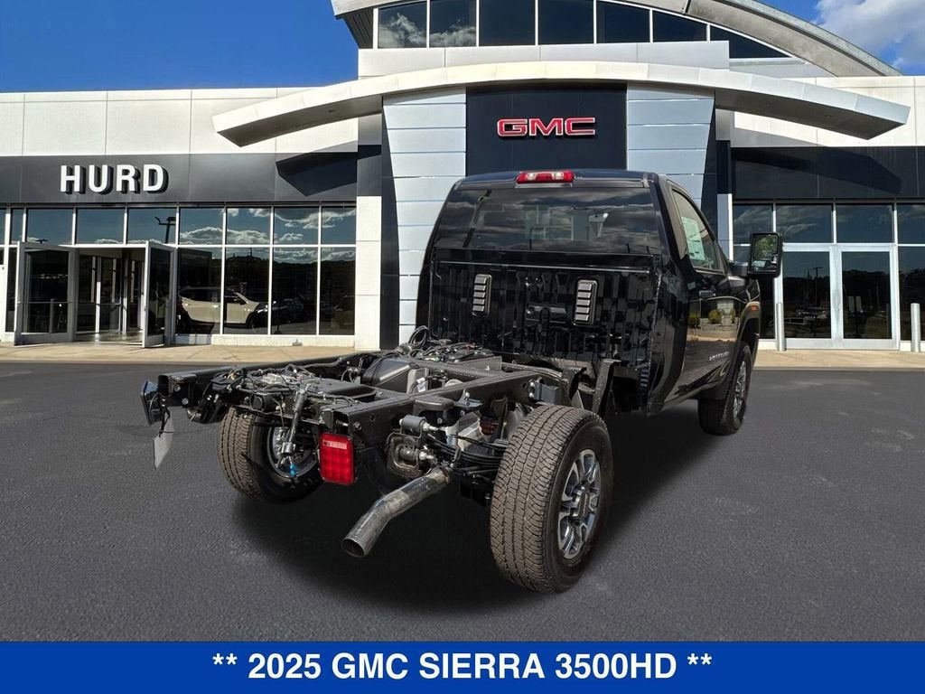2025 GMC Sierra 3500 HD Pro