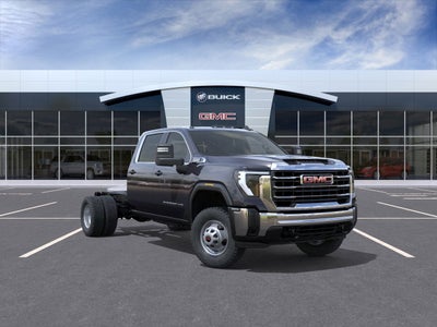 2025 GMC Sierra 3500 HD Chassis Cab Pro