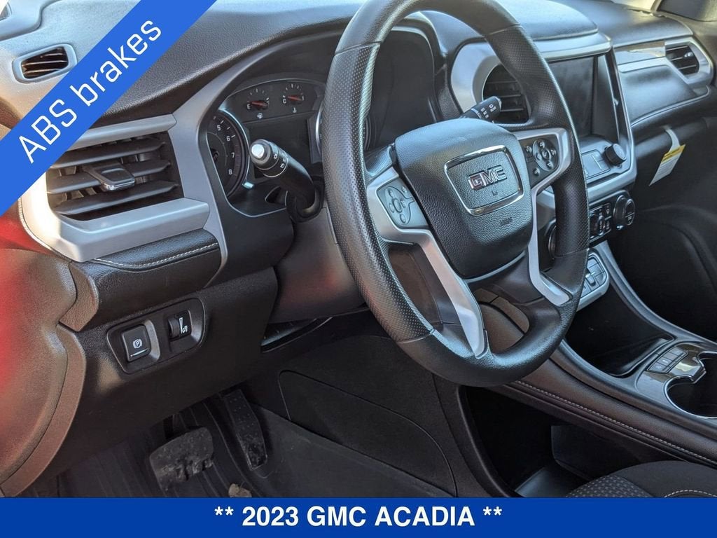 2023 GMC Acadia SLE