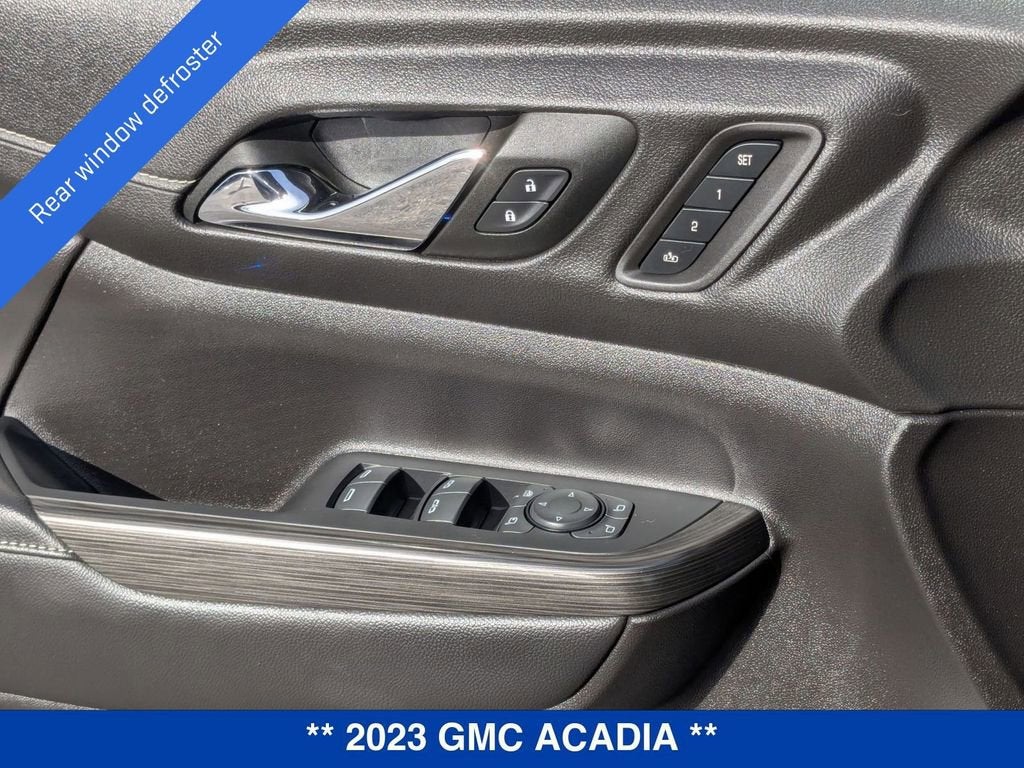 2023 GMC Acadia SLT