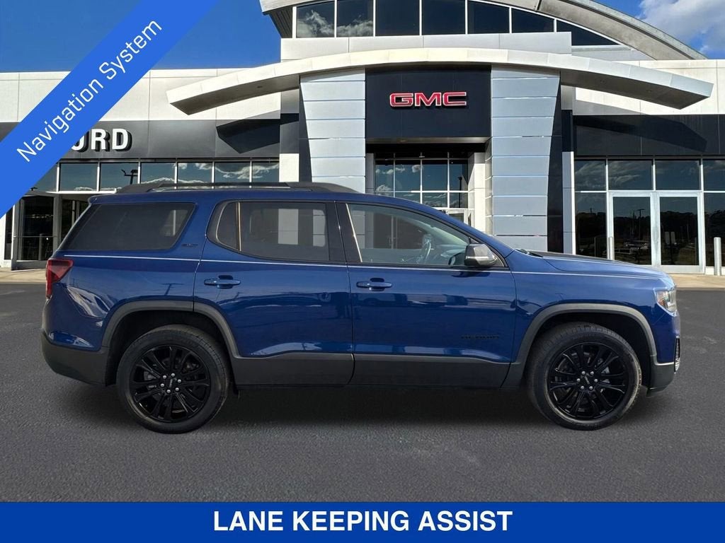 2023 GMC Acadia SLT