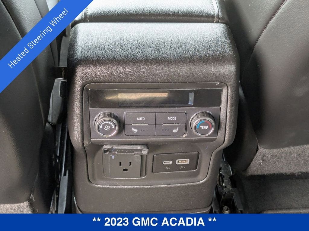 2023 GMC Acadia SLT