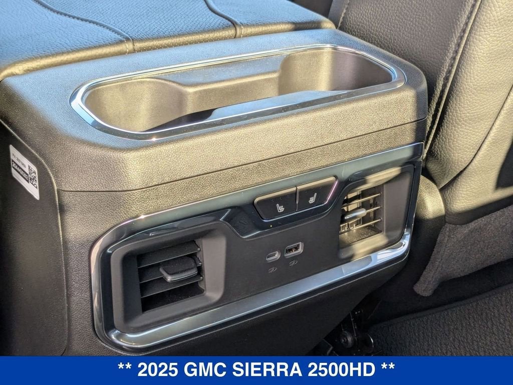 2025 GMC Sierra 2500 HD Denali