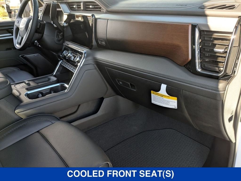 2025 GMC Sierra 2500 HD Denali