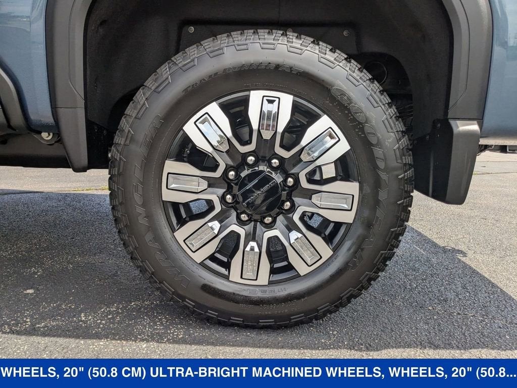 2025 GMC Sierra 2500 HD Denali