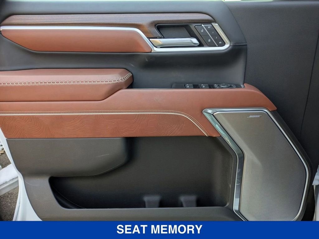 2026 GMC Sierra 3500 HD Denali Ultimate DRW