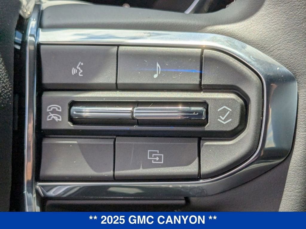 2025 GMC Canyon Elevation