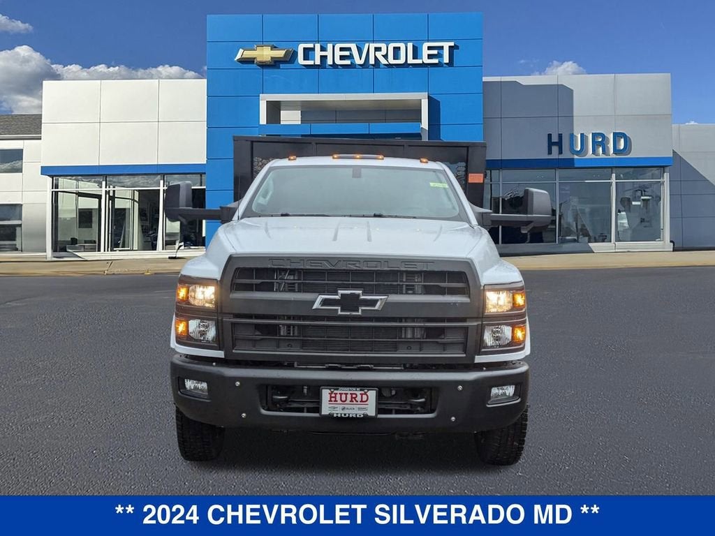 2024 Chevrolet Silverado 6500 HD Work Truck
