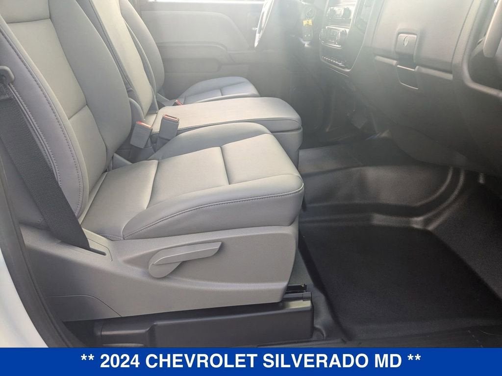 2024 Chevrolet Silverado 5500 HD Work Truck