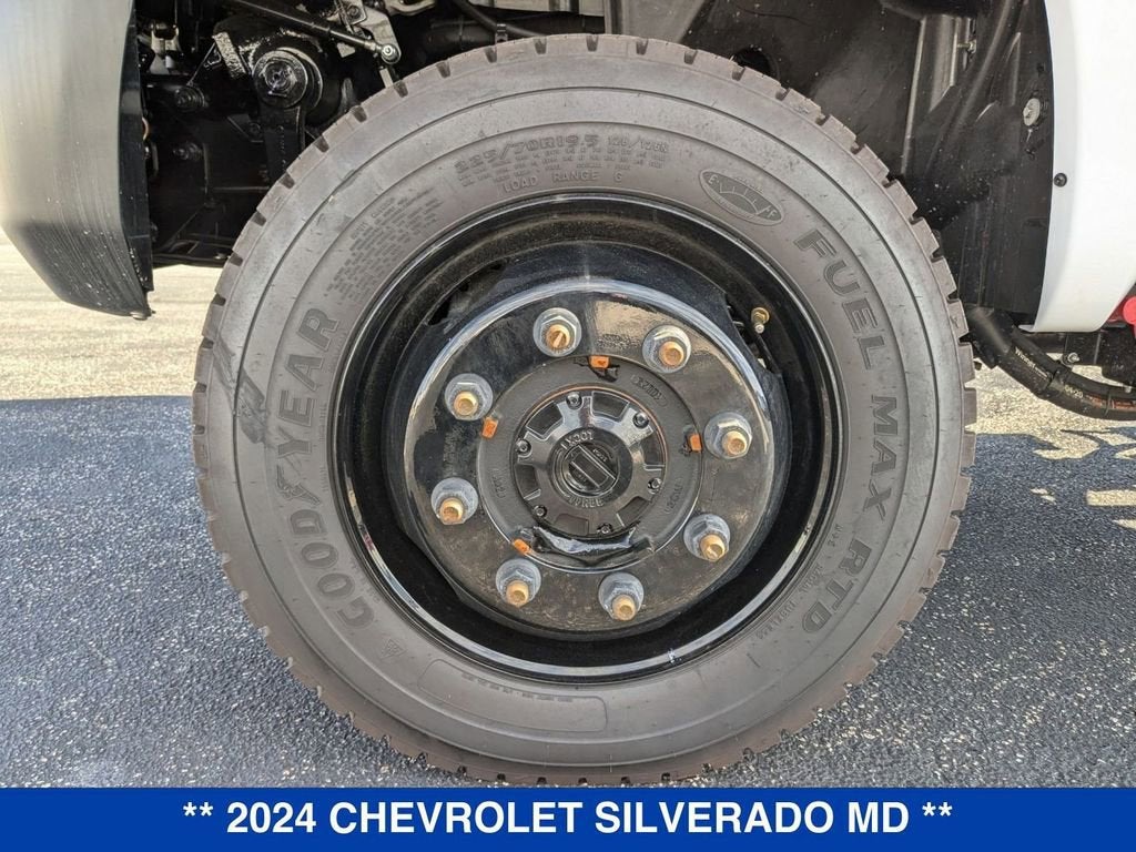 2024 Chevrolet Silverado 6500 HD Work Truck