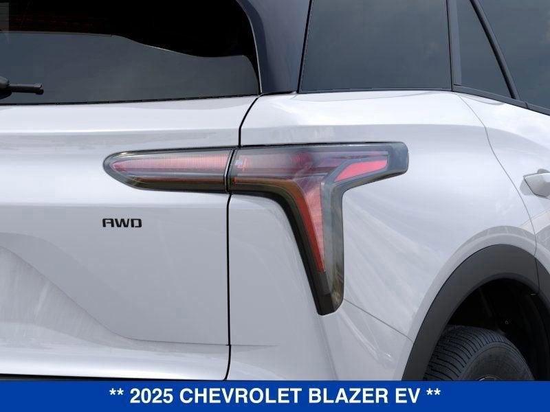 2025 Chevrolet Blazer EV LT
