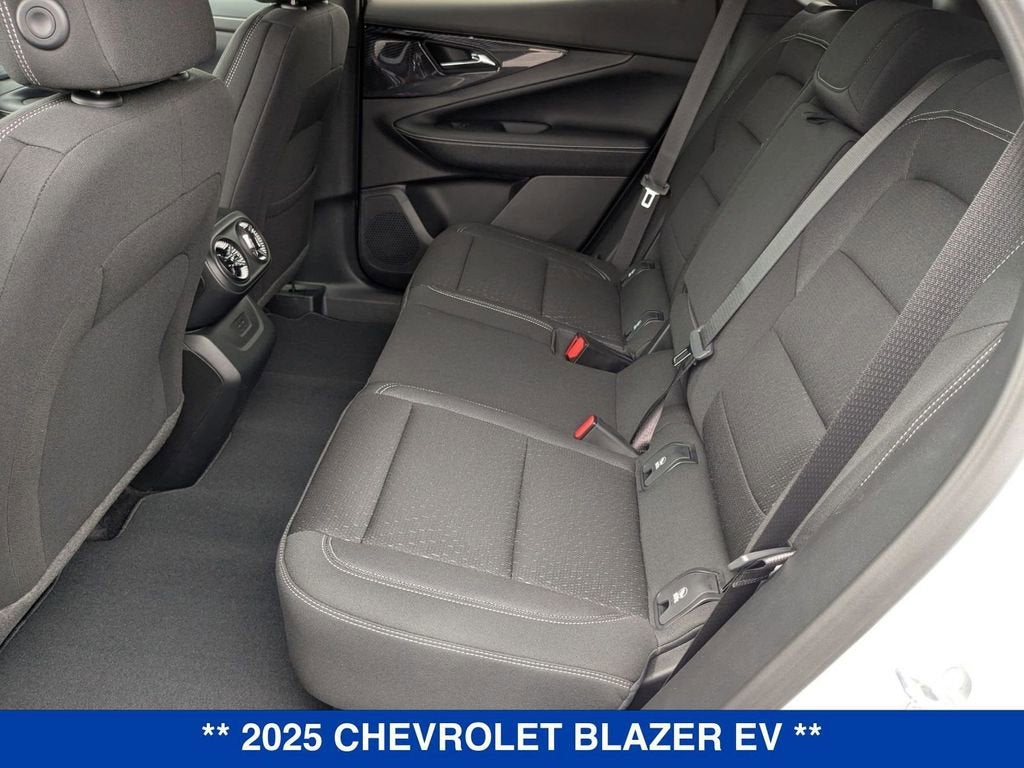 2025 Chevrolet Blazer EV LT