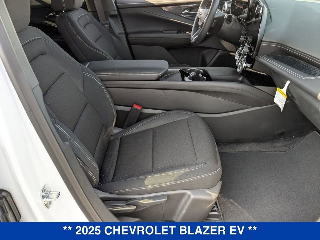 2025 Chevrolet Blazer EV LT