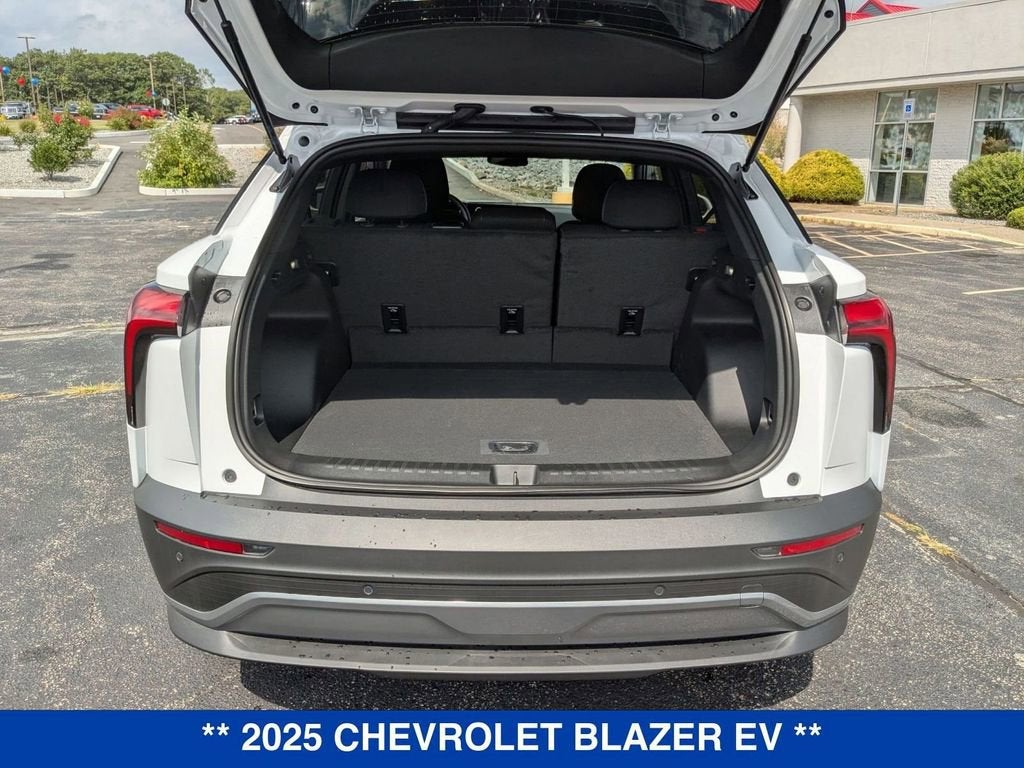2025 Chevrolet Blazer EV LT