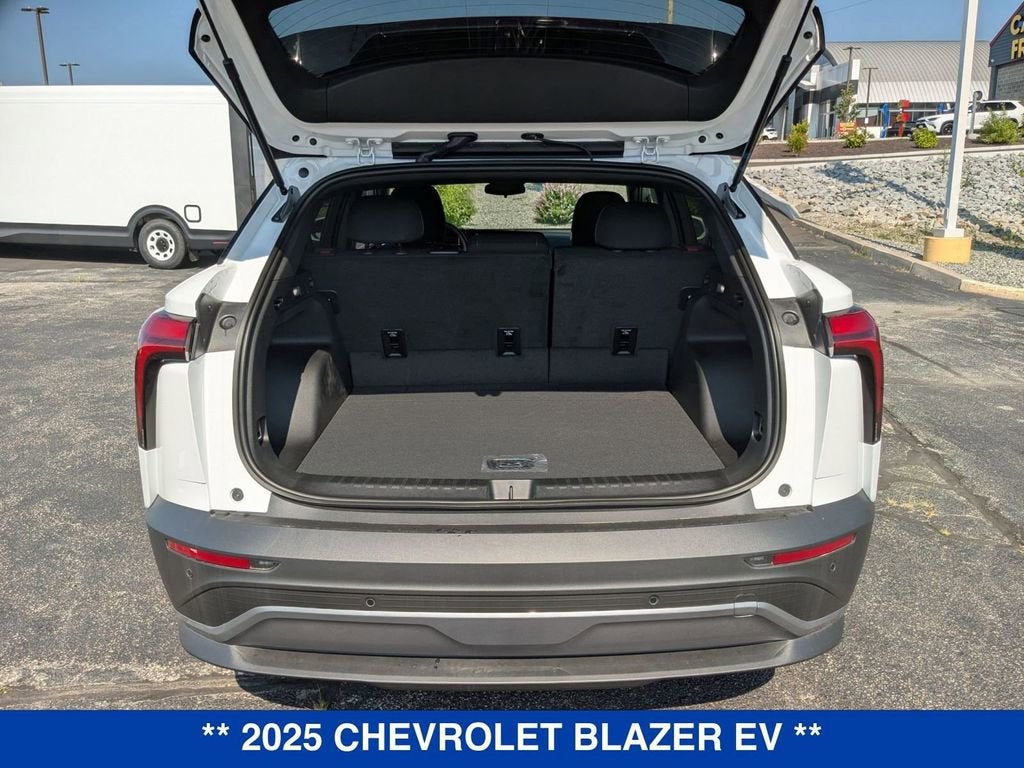 2025 Chevrolet Blazer EV LT