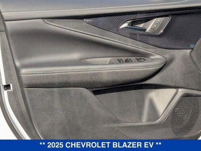 2025 Chevrolet Blazer EV LT