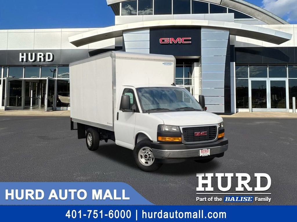 2025 GMC Savana Cutaway 3500 1WT