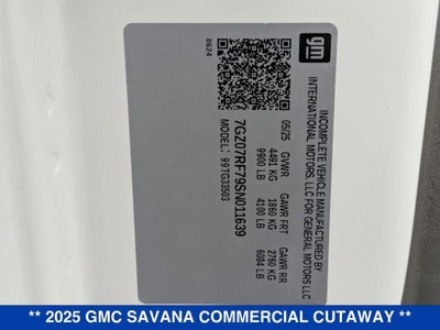 2025 GMC Savana Cutaway 3500 1WT