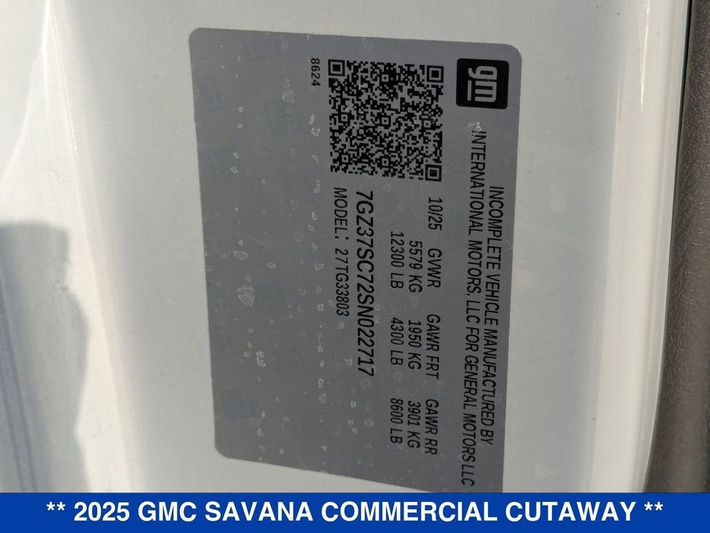 2025 GMC Savana Cutaway 3500 1WT