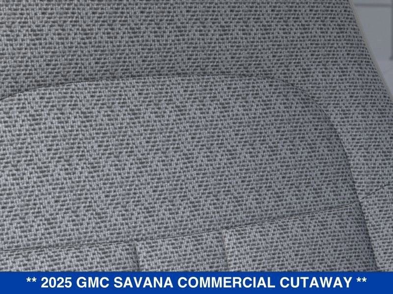 2025 GMC Savana Cutaway 4500 2WT