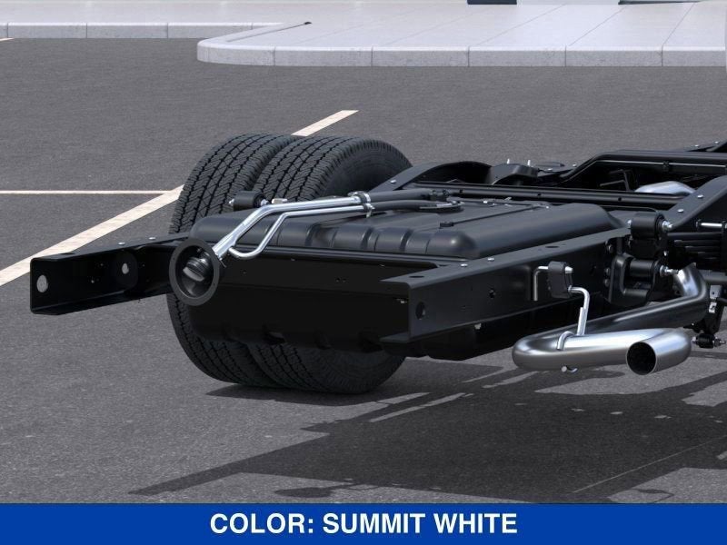 2025 GMC Savana Cutaway 4500 2WT