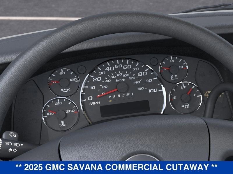 2025 GMC Savana Cutaway 4500 2WT