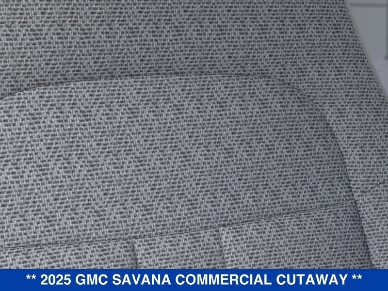 2025 GMC Savana Cutaway 4500 2WT