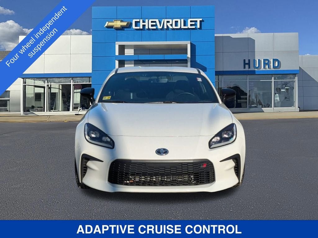 2025 Toyota GR86 Premium